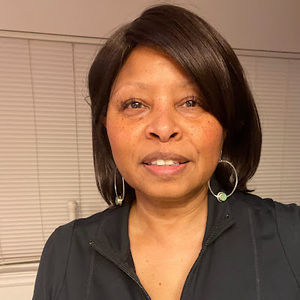Meet your Posher, Annette